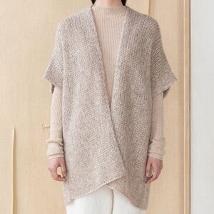 Latierra Women's Nube Vest in Oatmeal Alpaca Blend One Size